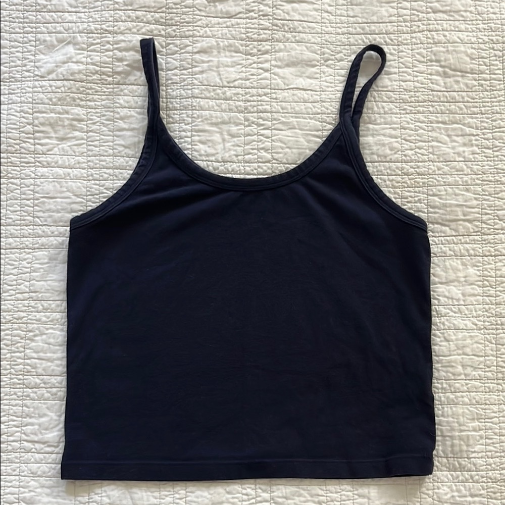 ARQ Navy Sleeveless Fitted Crop Camisole